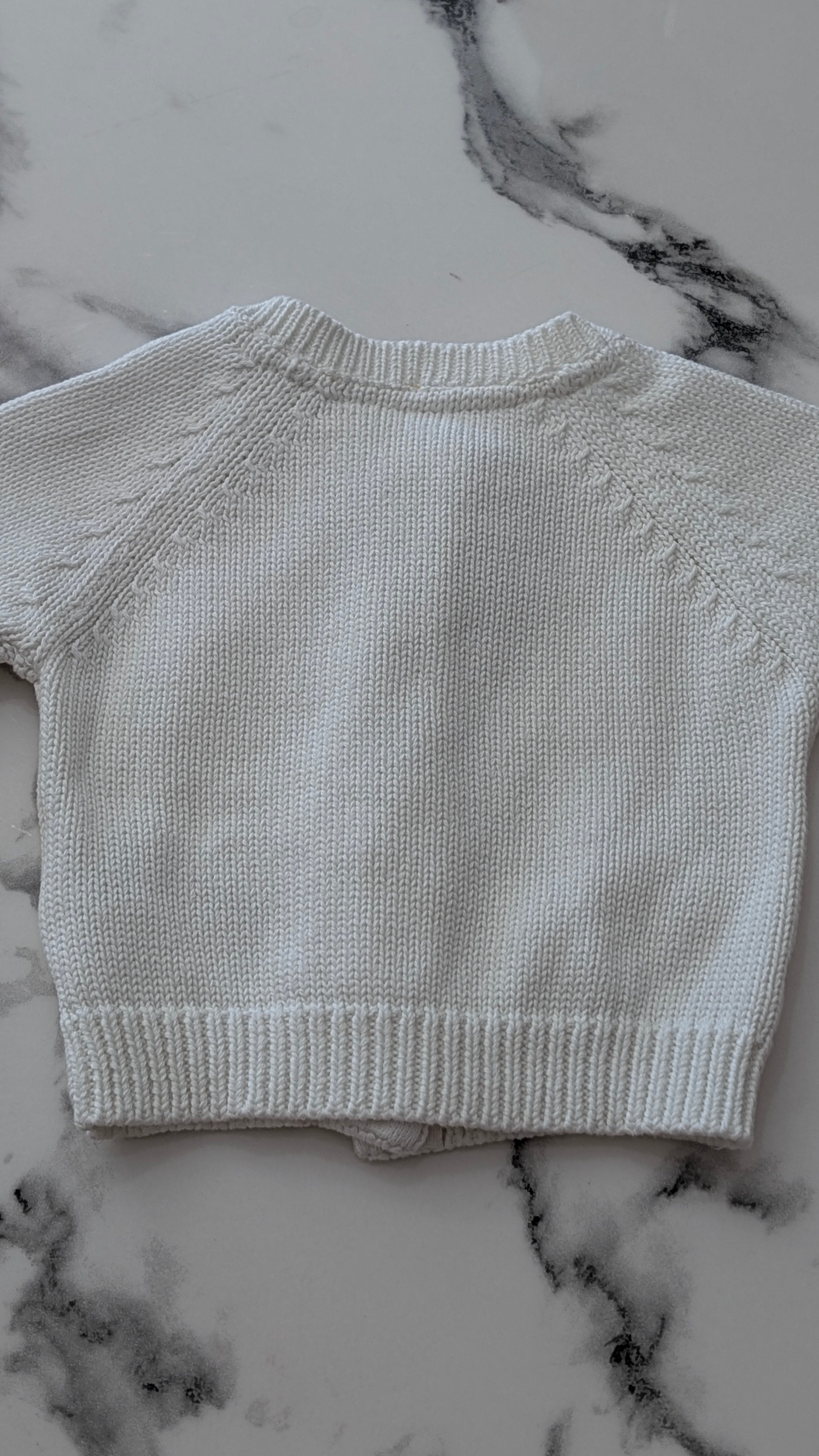Gilet M&S blanc - 1 Mois