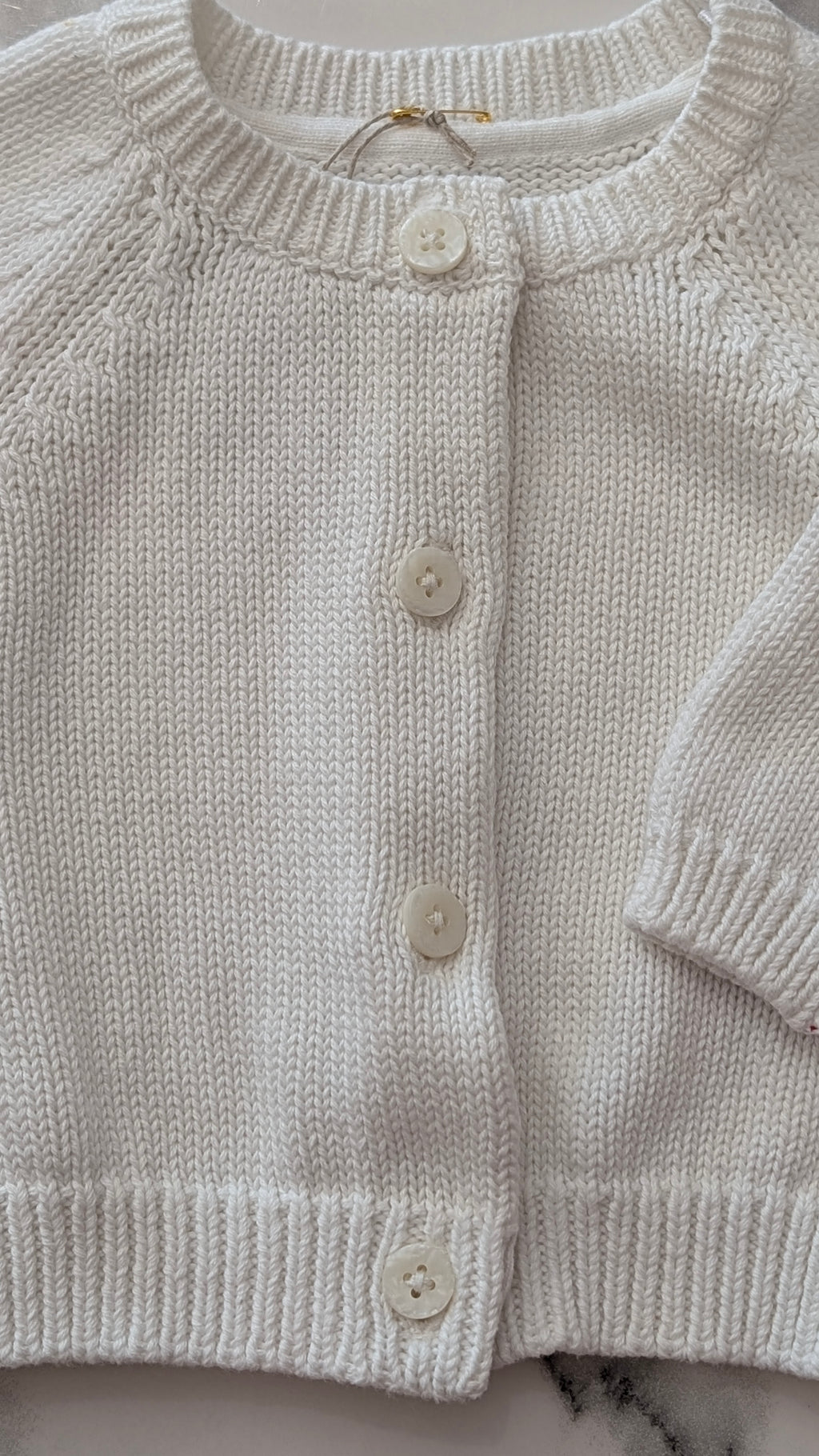 Gilet M&S blanc - 1 Mois