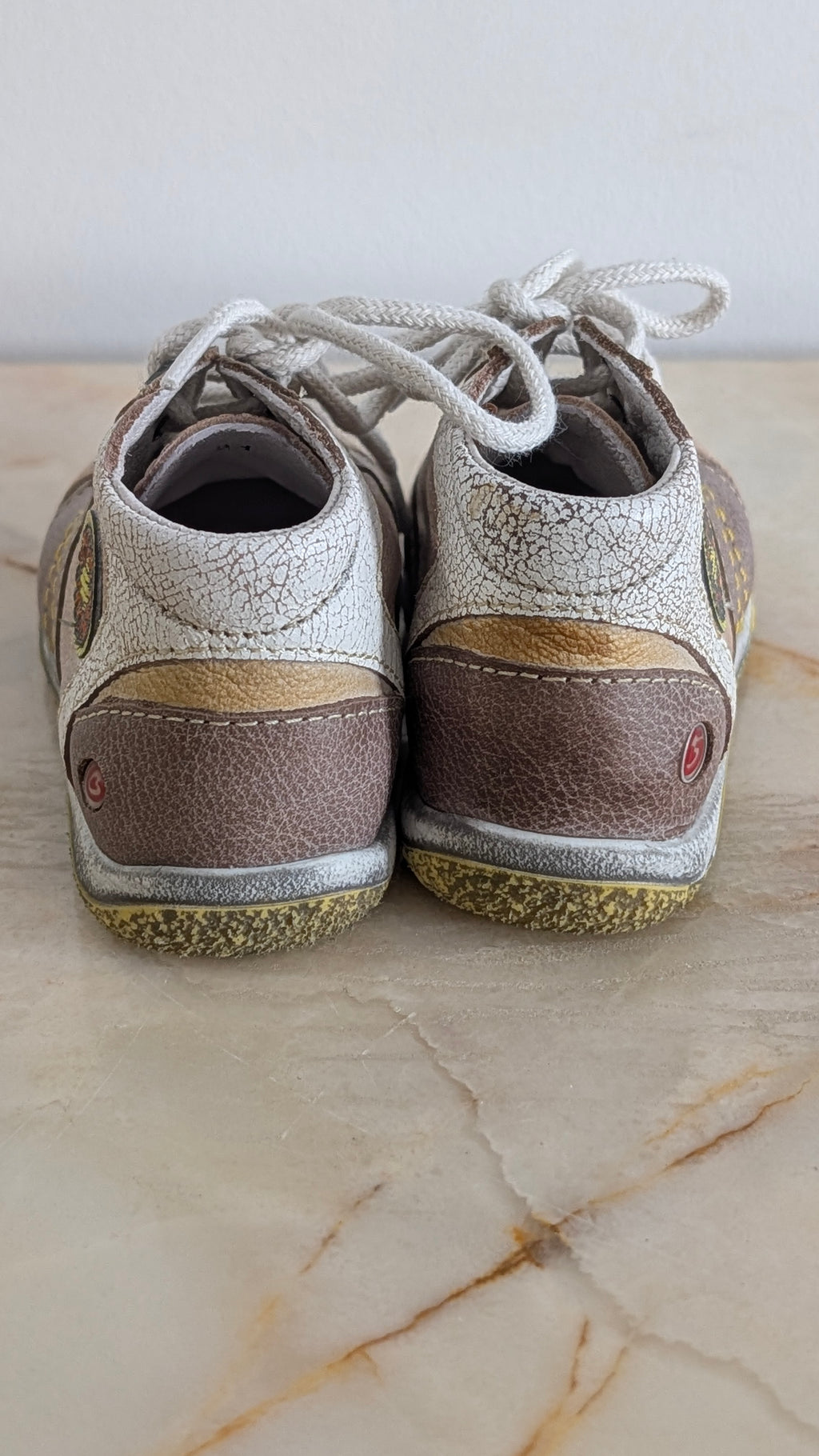 Chaussures GBB - 21