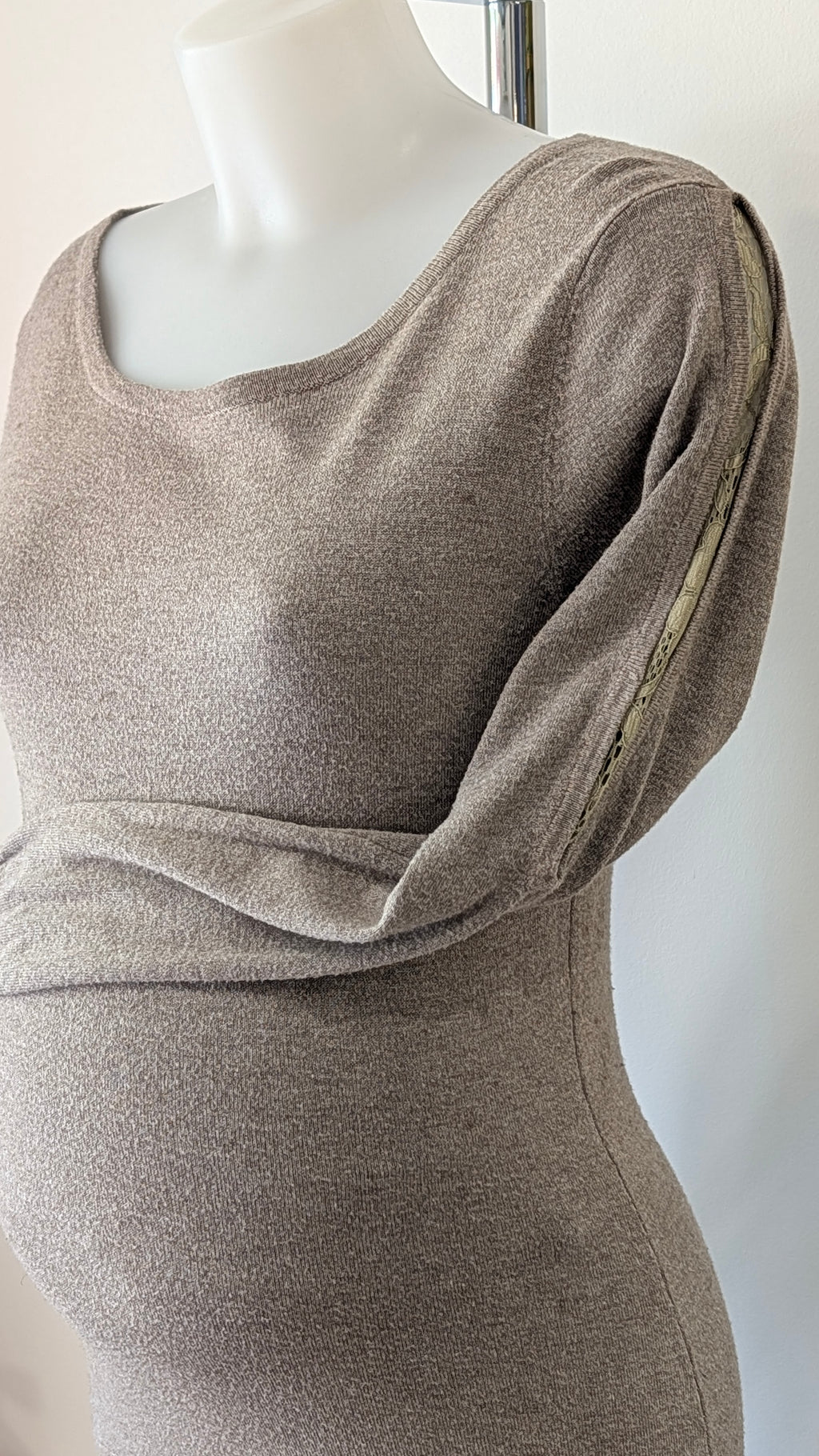Robe pull Yili.K